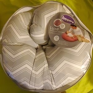 Newborn Lounger Comfy Nest